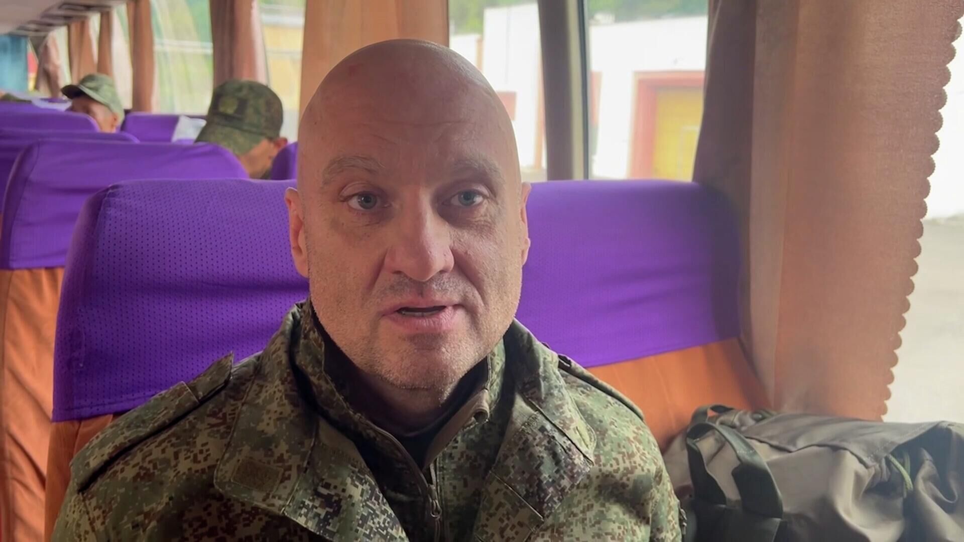 Вылечусь – и дальше в строй – освобожденный из плена российский военнослужащий  - РИА Новости, 1920, 14.06.2025