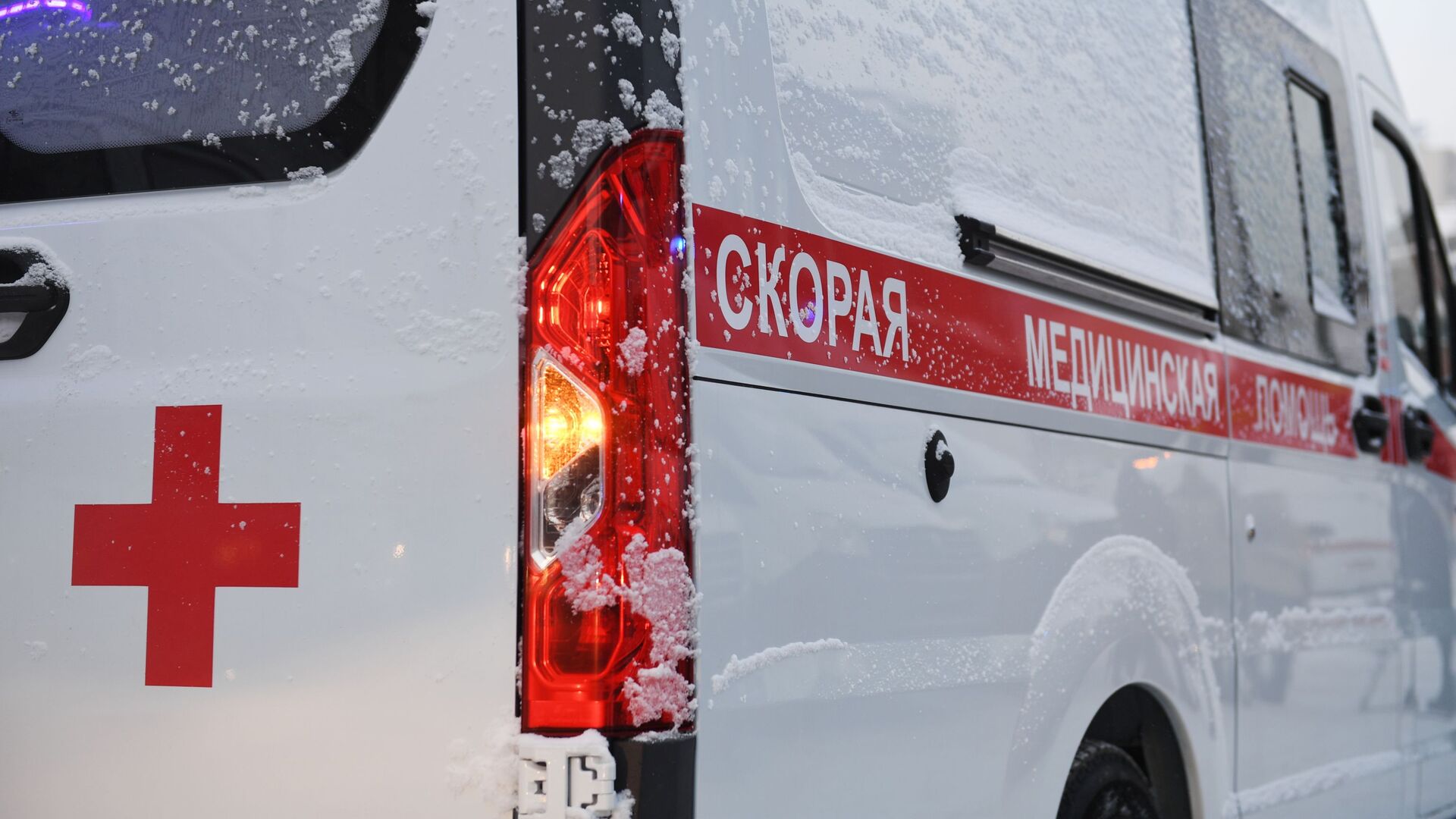 Автомобиль скорой помощи - РИА Новости, 1920, 01.01.2022